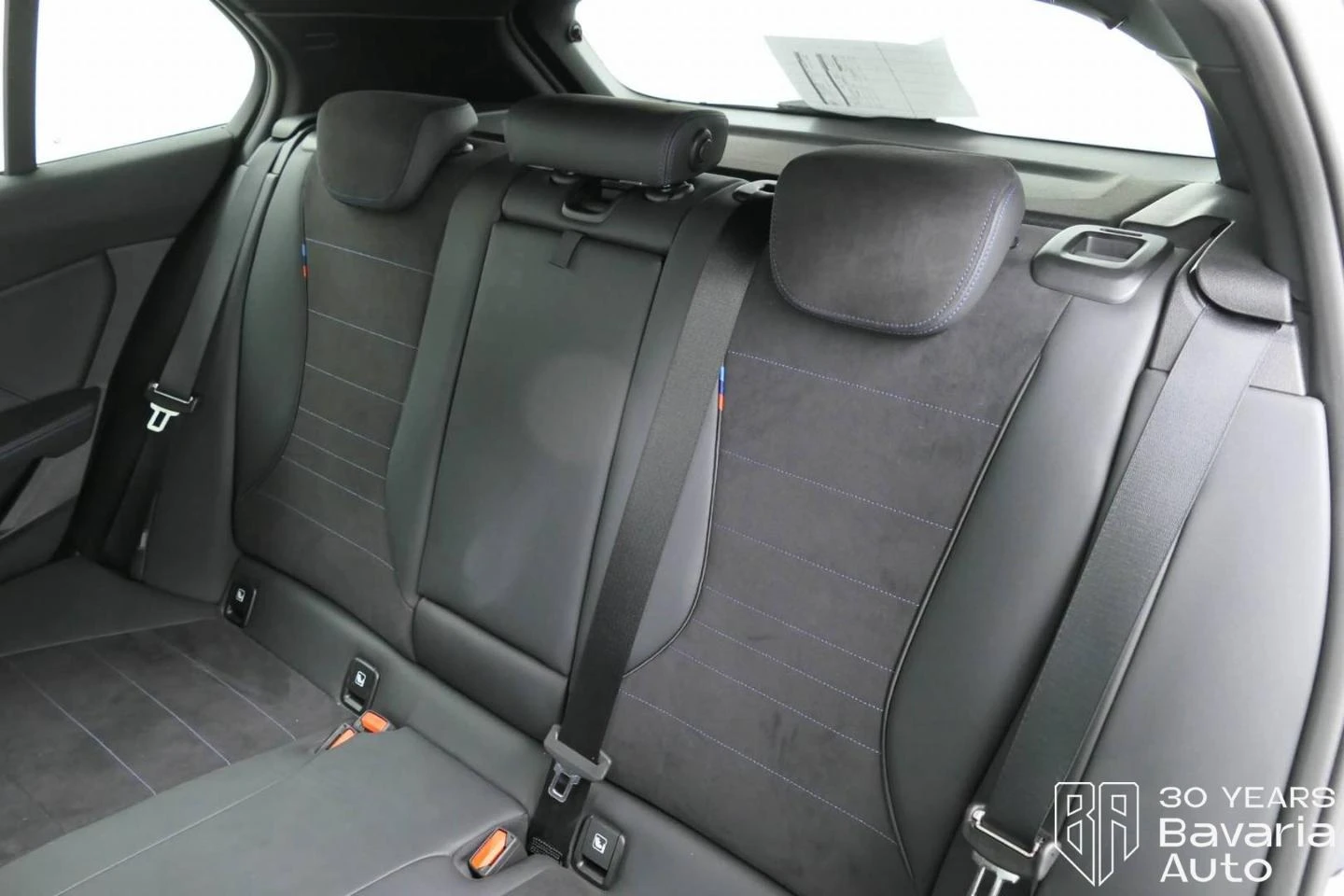 BMW 120 d M Sport Paket Steptronic - изображение 8