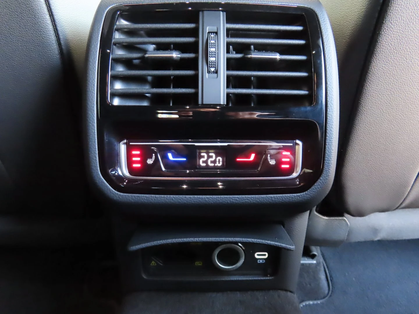 VW Arteon R-Line 2.0 TSI OPF DSG | Mobile.bg � ����������� 9