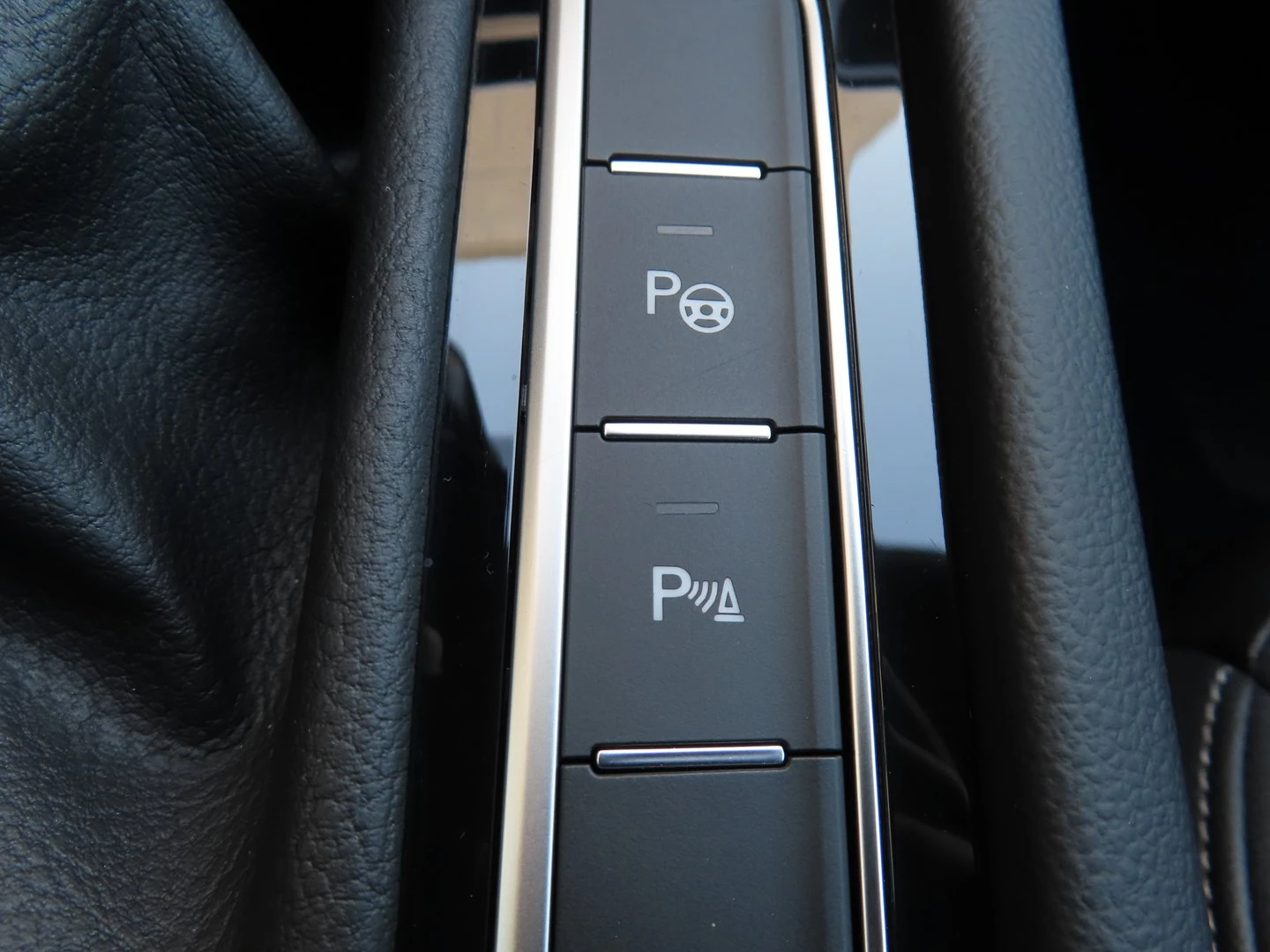 VW Arteon R-Line 2.0 TSI OPF DSG | Mobile.bg � ����������� 15