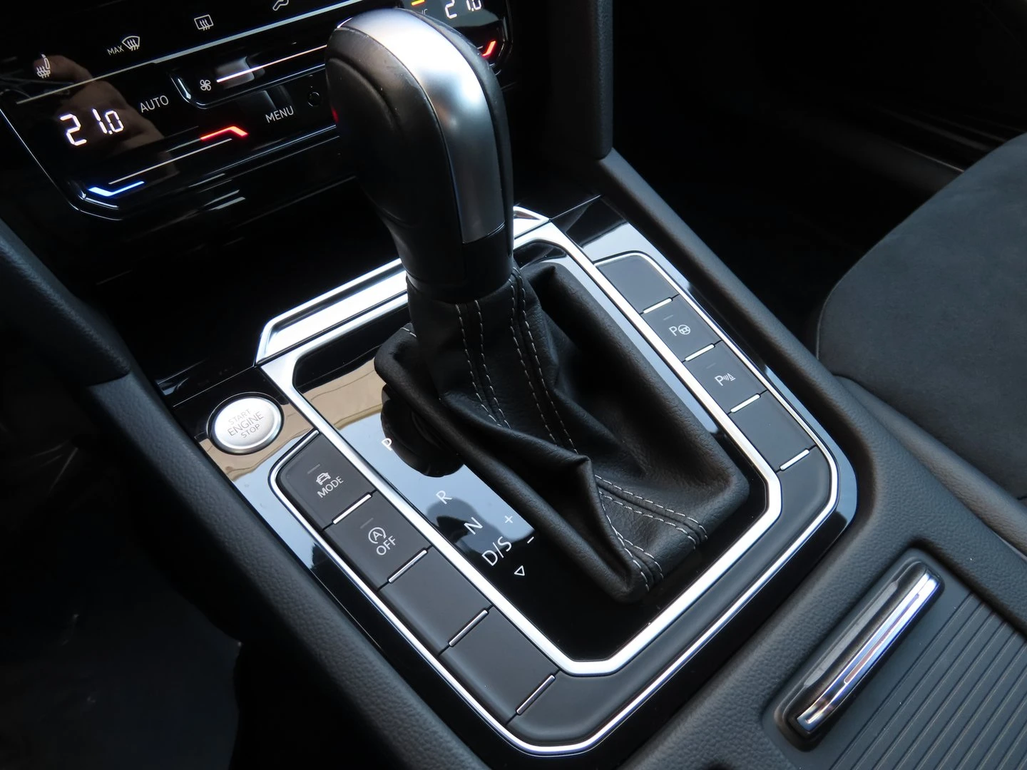 VW Arteon R-Line 2.0 TSI OPF DSG | Mobile.bg � ����������� 13