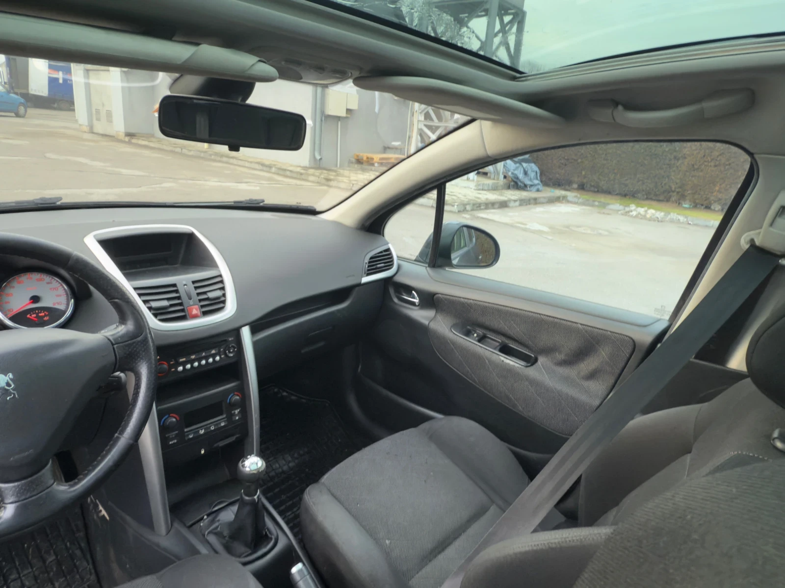 Peugeot 207 | Mobile.bg � ����������� 12