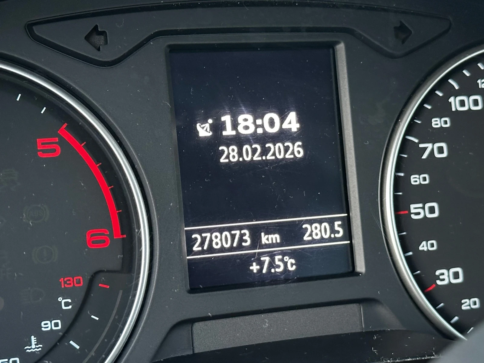 Audi A3 1.6 TDI S-line - изображение 10