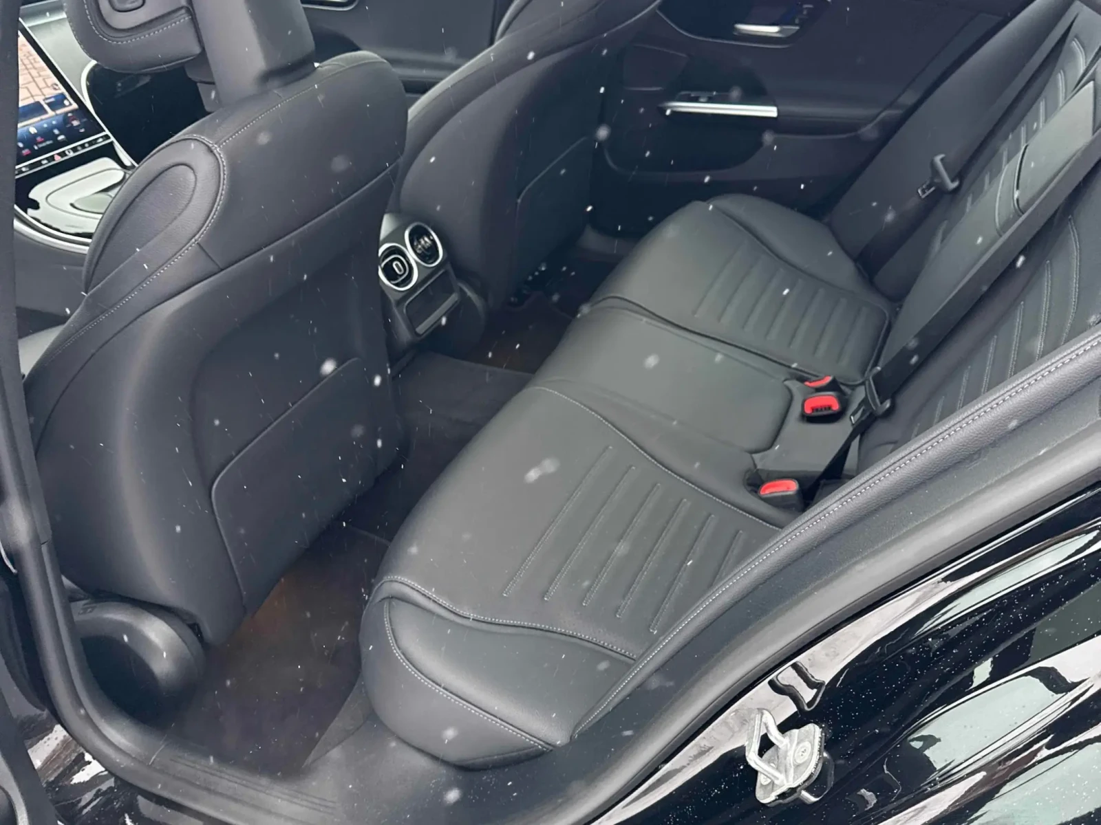 Mercedes-Benz C 300 * CARFAX * 360 * BURMESTER * ПАНОРАМА * KEYLESS - изображение 10