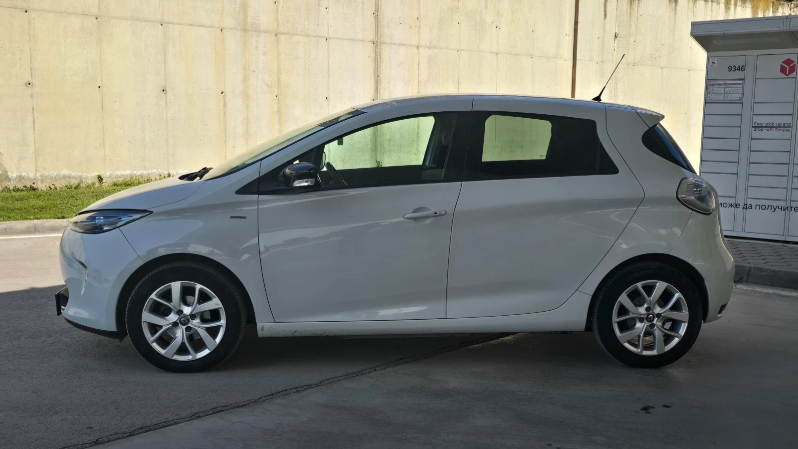 Renault Zoe Limited edition* 44kw * , снимка 4 - Автомобили и джипове - 53975215