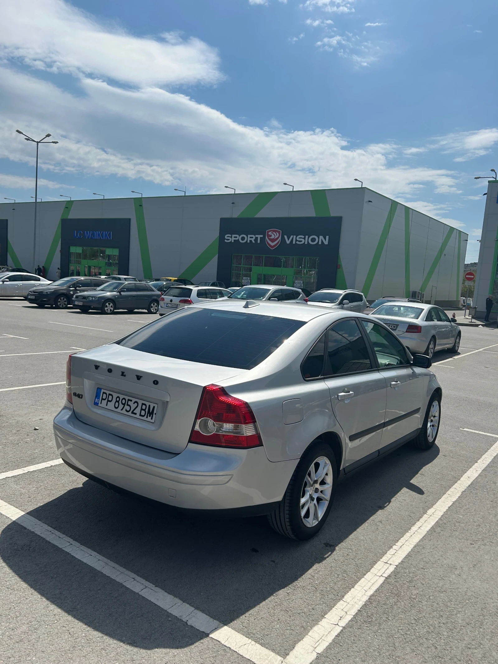 Volvo S40 1.6d, снимка 5 - Автомобили и джипове - 54255377