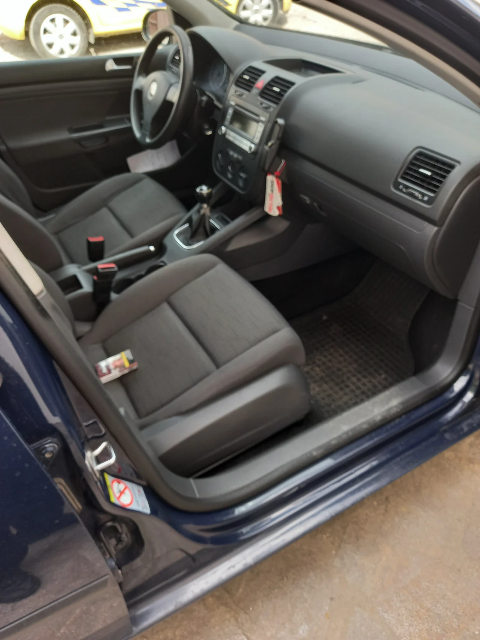 VW Golf, снимка 13 - Автомобили и джипове - 54409498