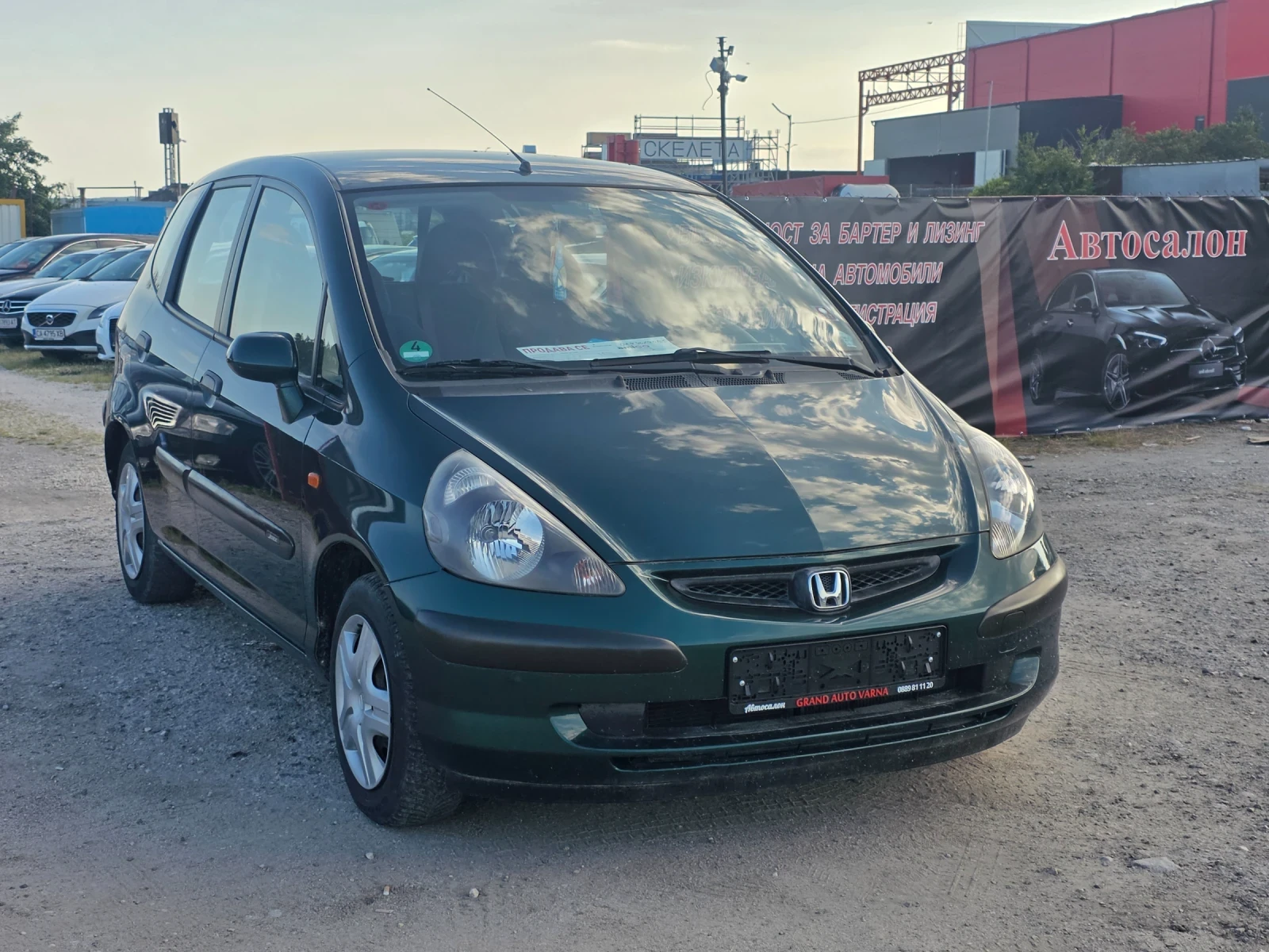 Honda Jazz 1.4 бензин, снимка 3 - Автомобили и джипове - 55019917
