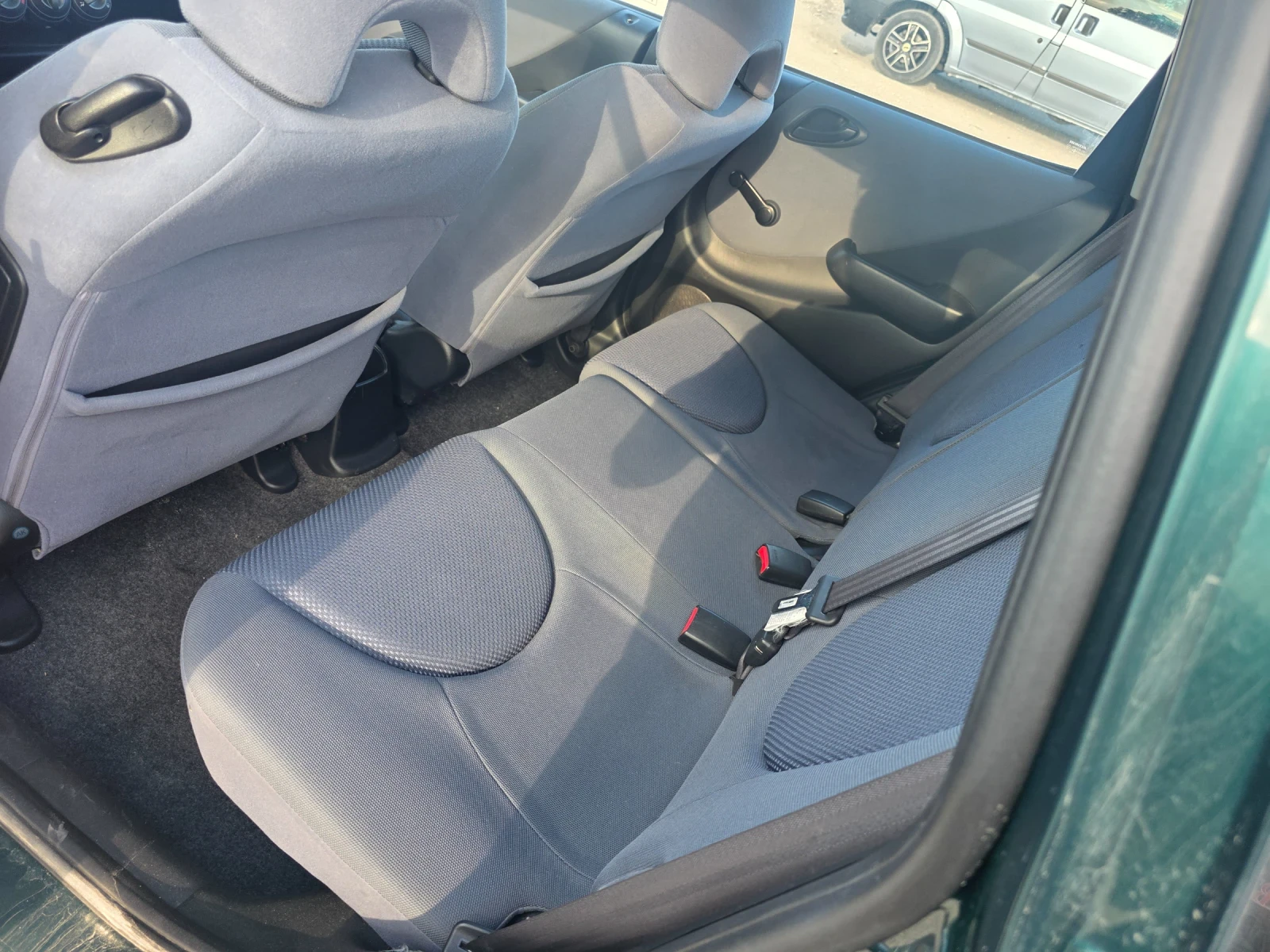 Honda Jazz 1.4 бензин, снимка 7 - Автомобили и джипове - 55019917