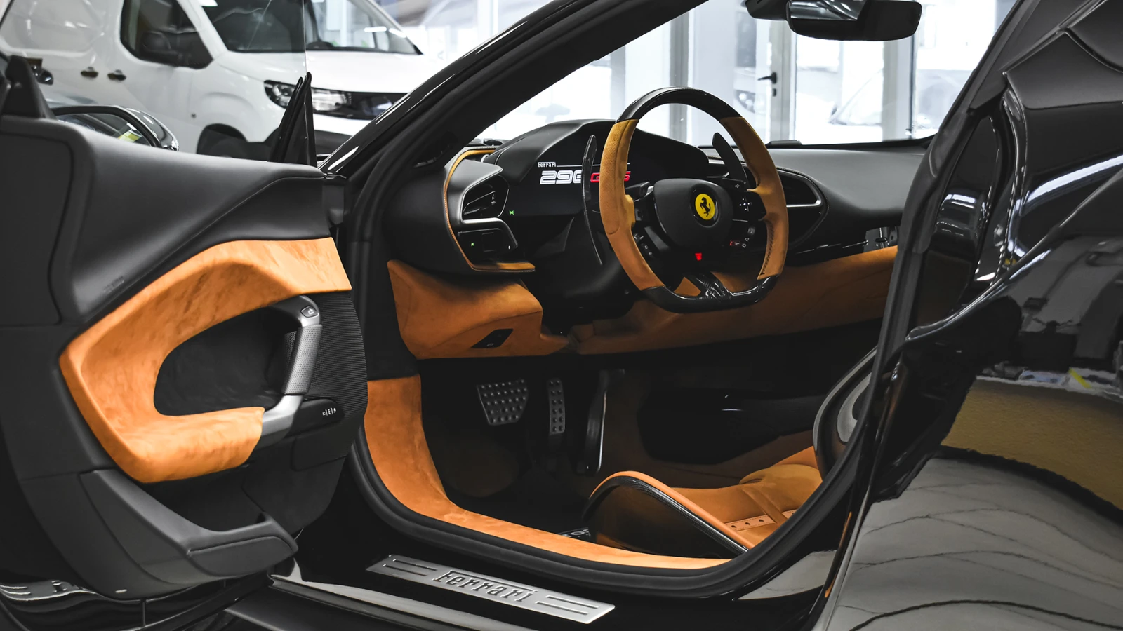 Ferrari 296 GTS 3.0 V6 Plug-in Hybrid F1 DCT, снимка 12 - Автомобили и джипове - 55102198