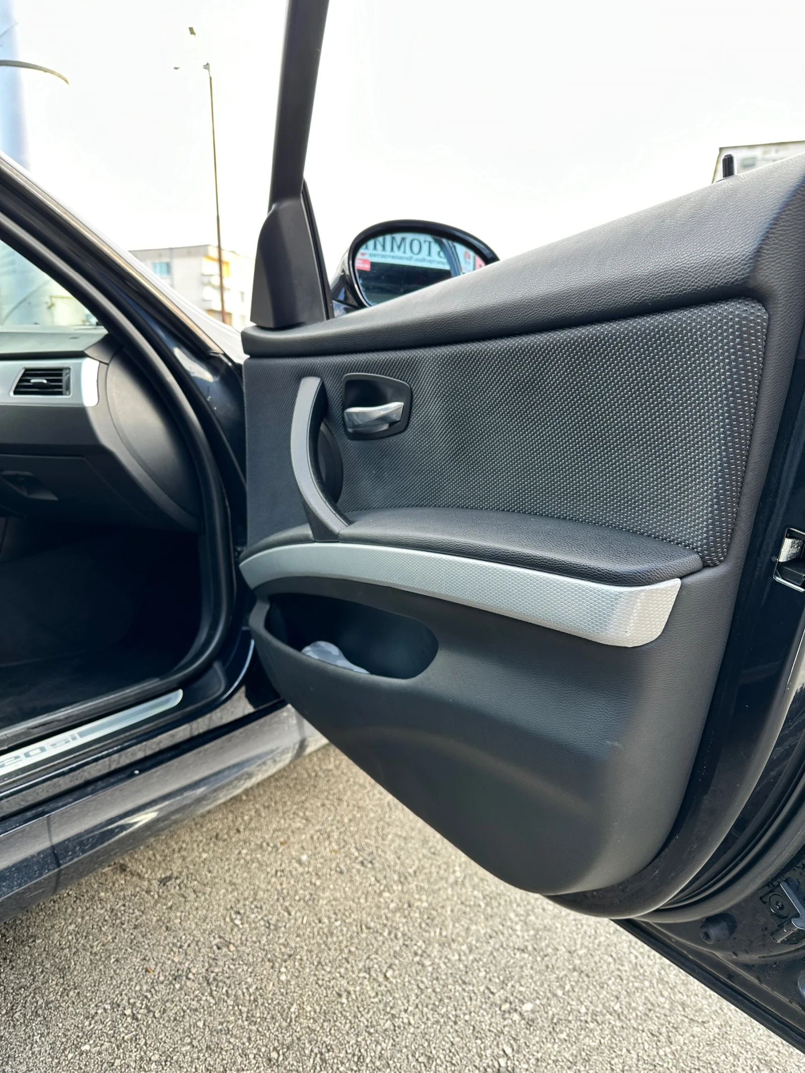 BMW 320 si, снимка 11 - Автомобили и джипове - 55125065