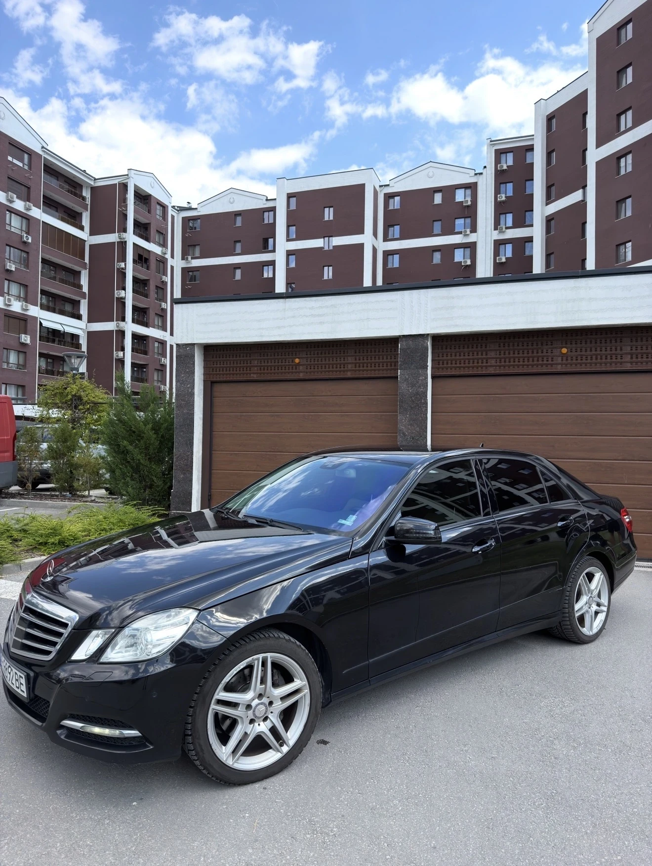 Mercedes-Benz E 350, снимка 3 - Автомобили и джипове - 55139178