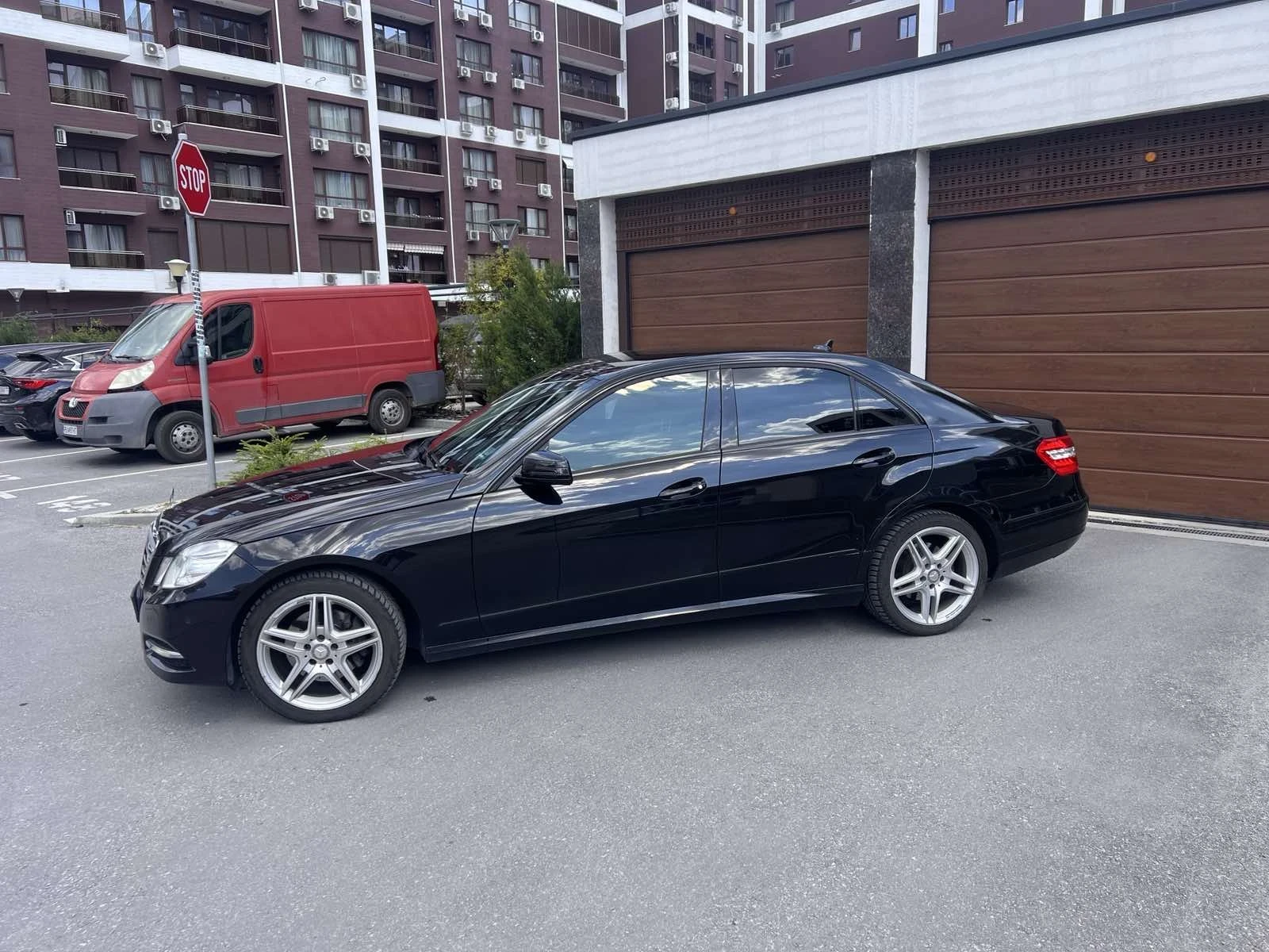 Mercedes-Benz E 350, снимка 4 - Автомобили и джипове - 55139178