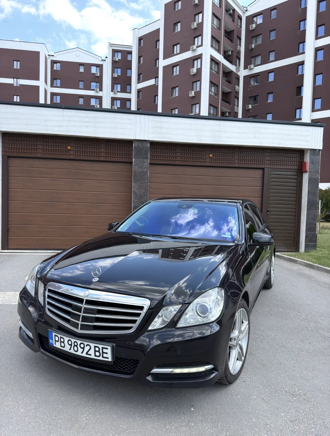 Mercedes-Benz E 350, снимка 2 - Автомобили и джипове - 55139178