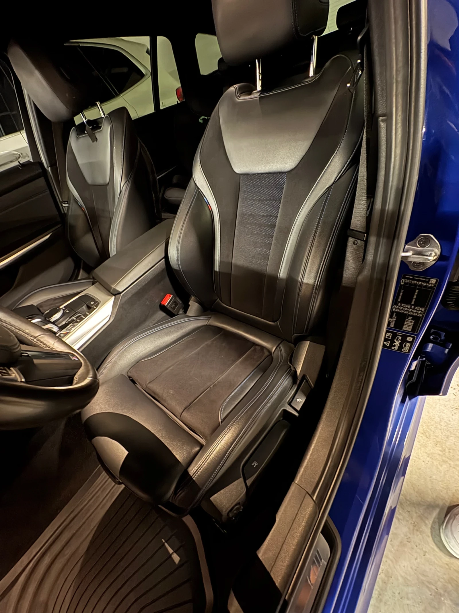 BMW 320 d xDrive 2019 г. на 88500 км., снимка 9 - Автомобили и джипове - 55242535
