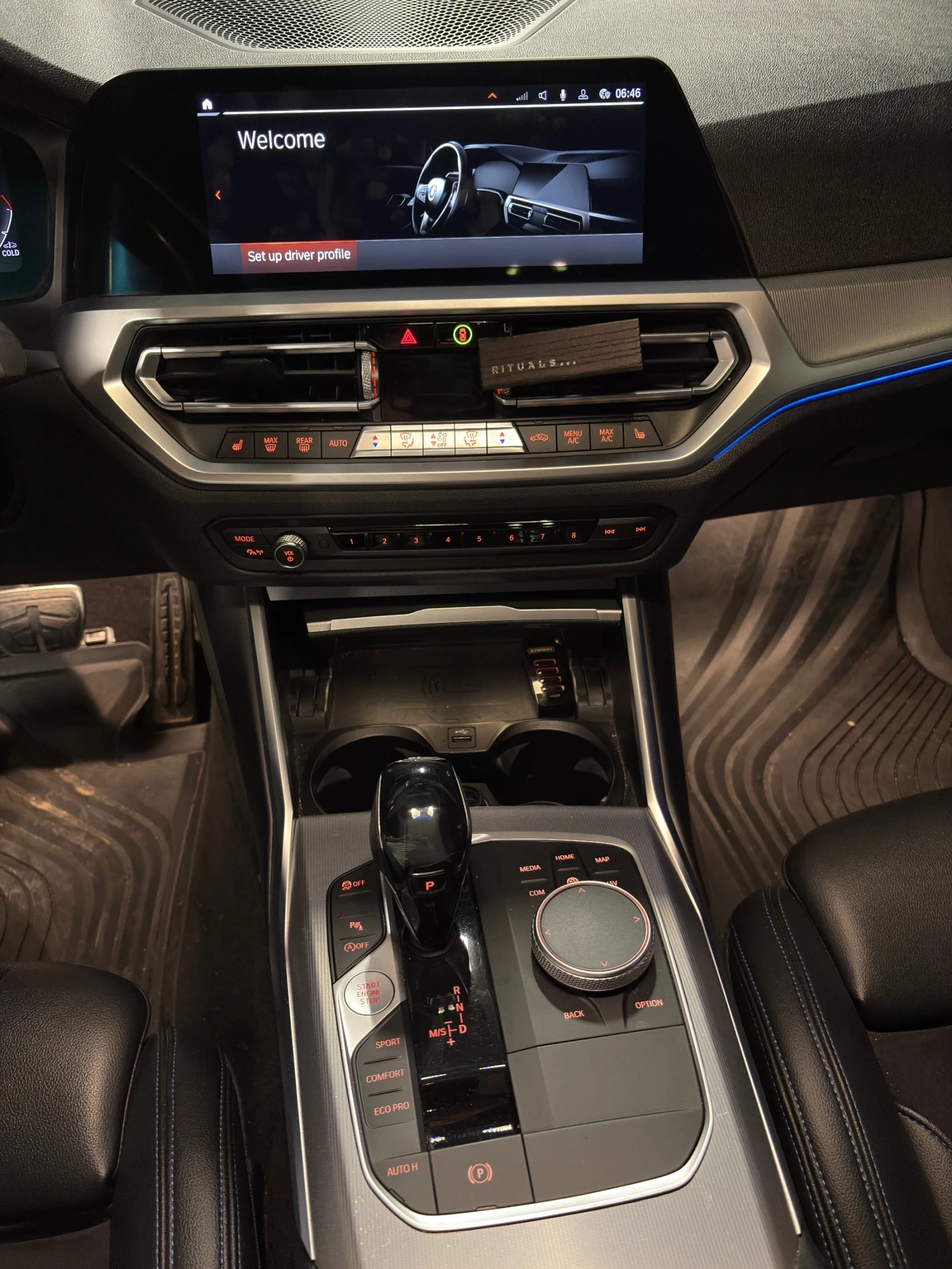 BMW 320 d xDrive 2019 г. на 88500 км., снимка 13 - Автомобили и джипове - 55242535