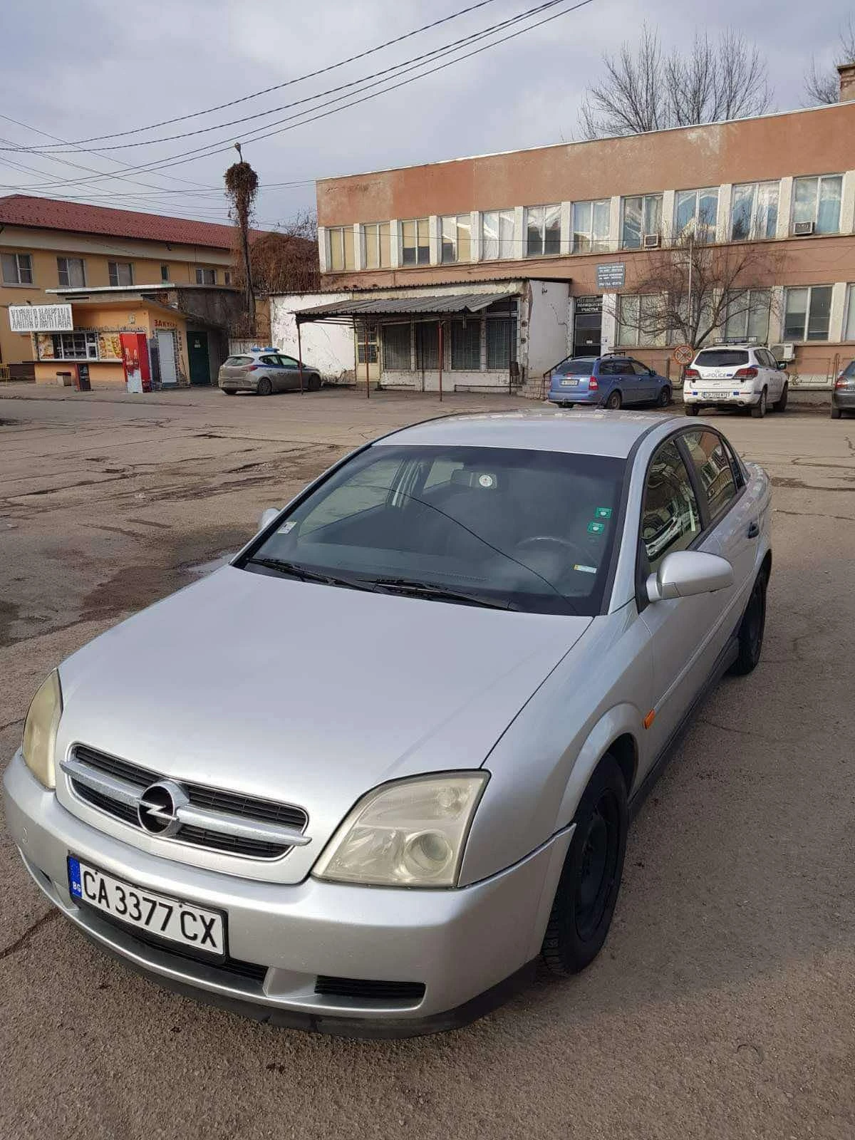 Opel Vectra 1.8, снимка 4 - Автомобили и джипове - 55377634