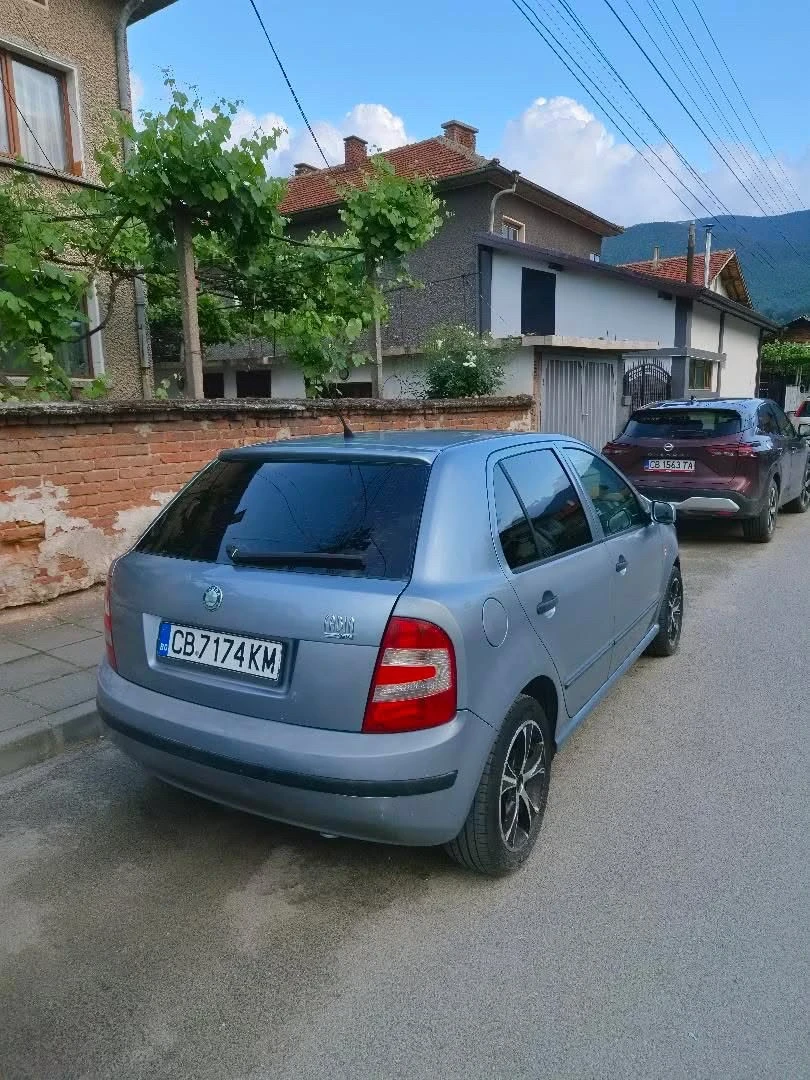Skoda Fabia 1.4, снимка 4 - Автомобили и джипове - 55437658
