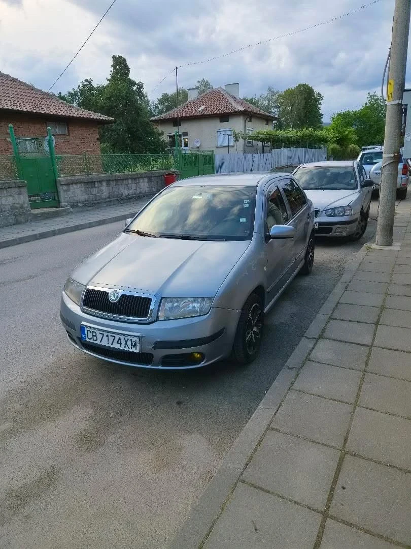 Skoda Fabia 1.4, снимка 2 - Автомобили и джипове - 55437658