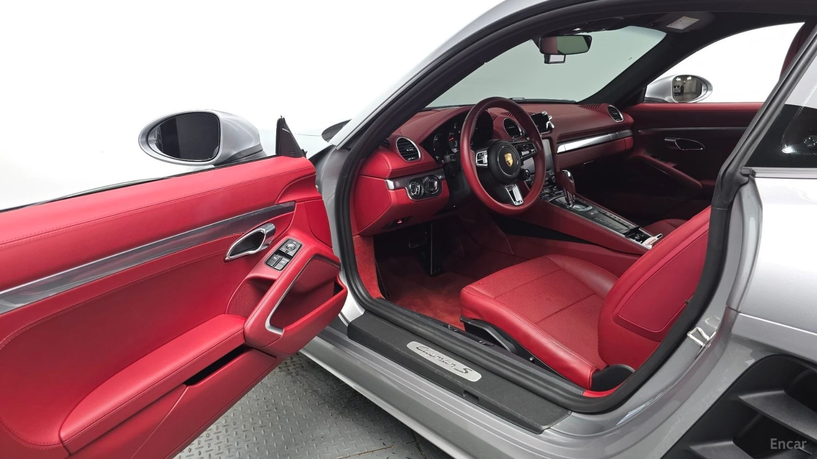 Porsche Cayman S2.5* КОЖА* ОБДУХВ* КАМЕРА* АВТОКРЕДИТ, снимка 9 - Автомобили и джипове - 55620084
