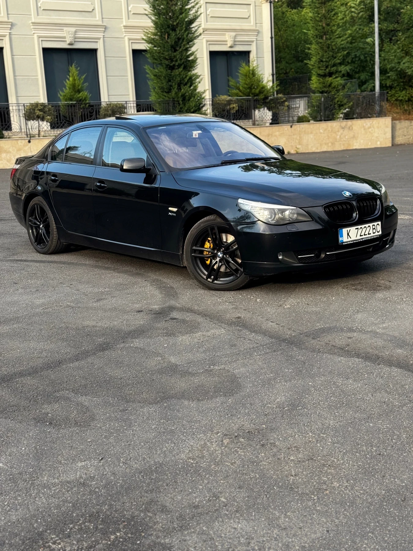 BMW 530 xdrive, снимка 16 - Автомобили и джипове - 55710477