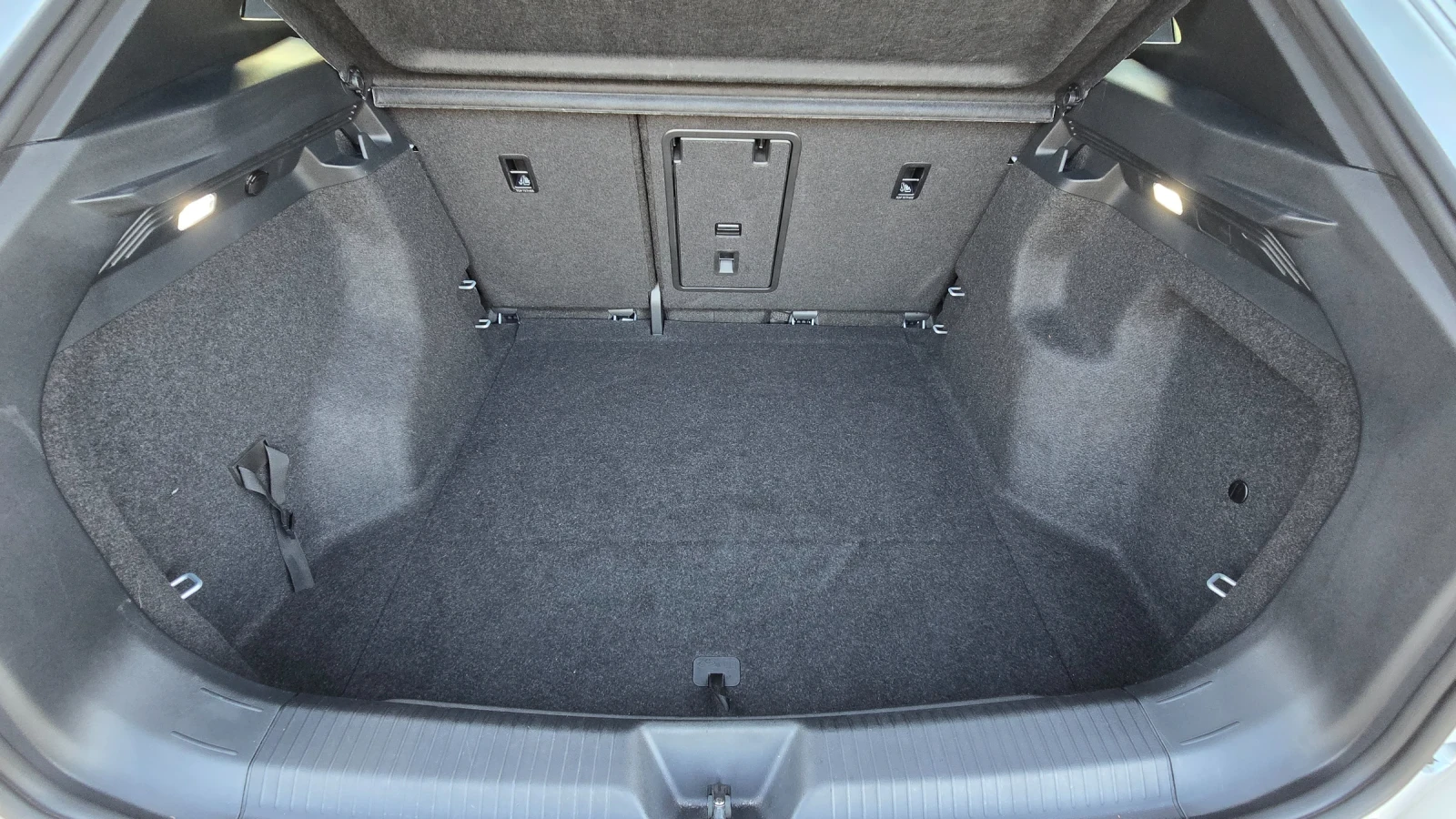 VW ID.4 ID 4 Pro 82kw , снимка 14 - Автомобили и джипове - 56259932