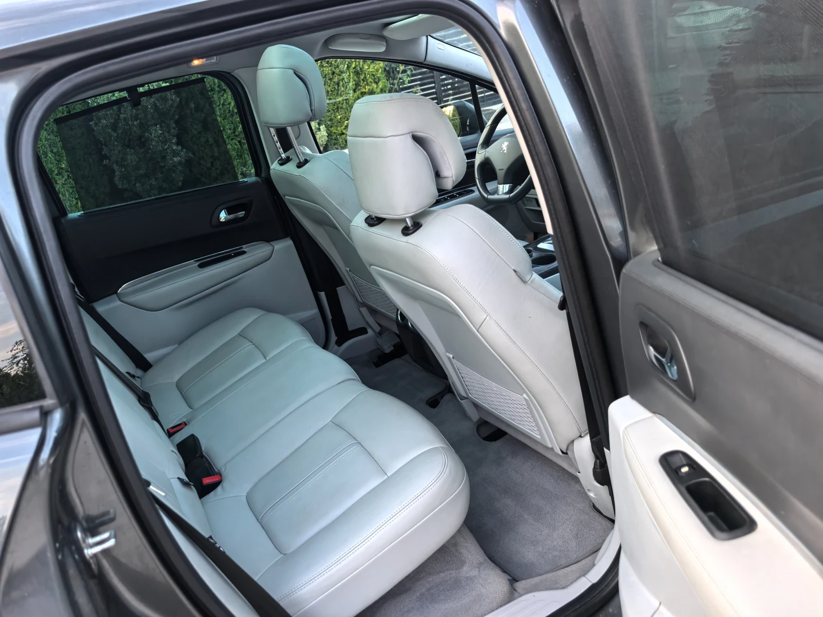 Peugeot 3008, снимка 12 - Автомобили и джипове - 56267795