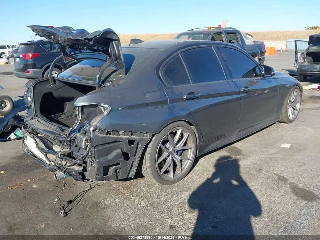 BMW 340 * CARFAX * ��� ������������ ������ | Mobile.bg � ����������� 4