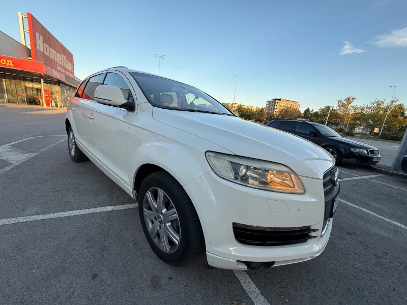 Audi Q7 3.0D* НА* ПРУЖИНИ* Снежно* Бял, снимка 3 - Автомобили и джипове - 47538312