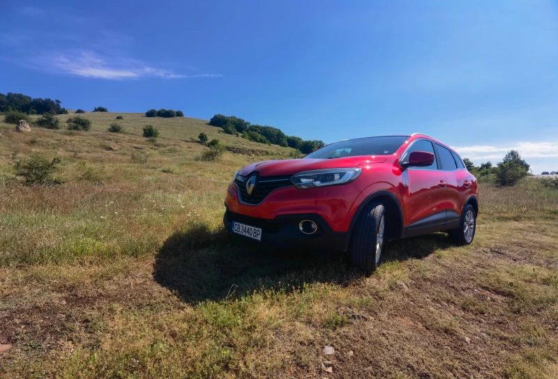 Renault Kadjar, снимка 3 - Автомобили и джипове - 48301026