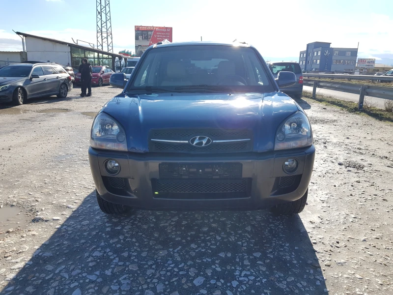 Hyundai Tucson 2.0 CRDI 4WD-140 к.с. ИТАЛИЯ ЛИЗИНГ, снимка 2 - Автомобили и джипове - 48390305