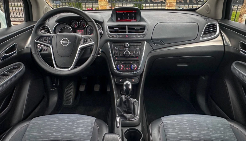 Opel Mokka 1.4 турбо 140к.с. ГАЗ!  | ПЕРФЕКТНА!!!, снимка 8 - Автомобили и джипове - 52333898