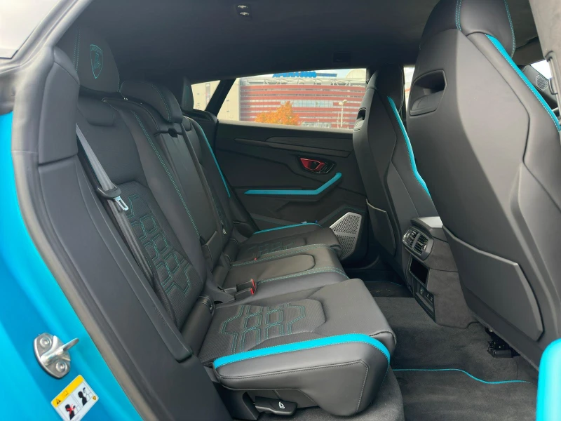 Lamborghini Urus SE , снимка 14 - Автомобили и джипове - 52133883