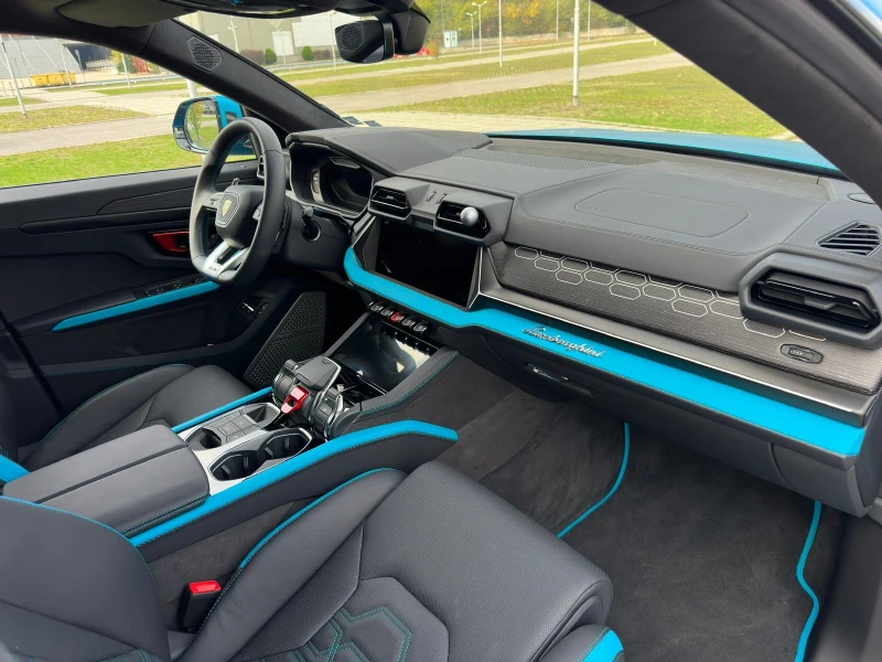 Lamborghini Urus SE , снимка 11 - Автомобили и джипове - 52133883