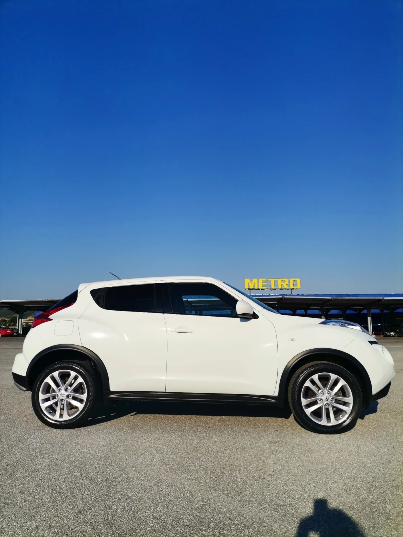 Nissan Juke 1.6i Avtomat, снимка 4 - Автомобили и джипове - 52697158