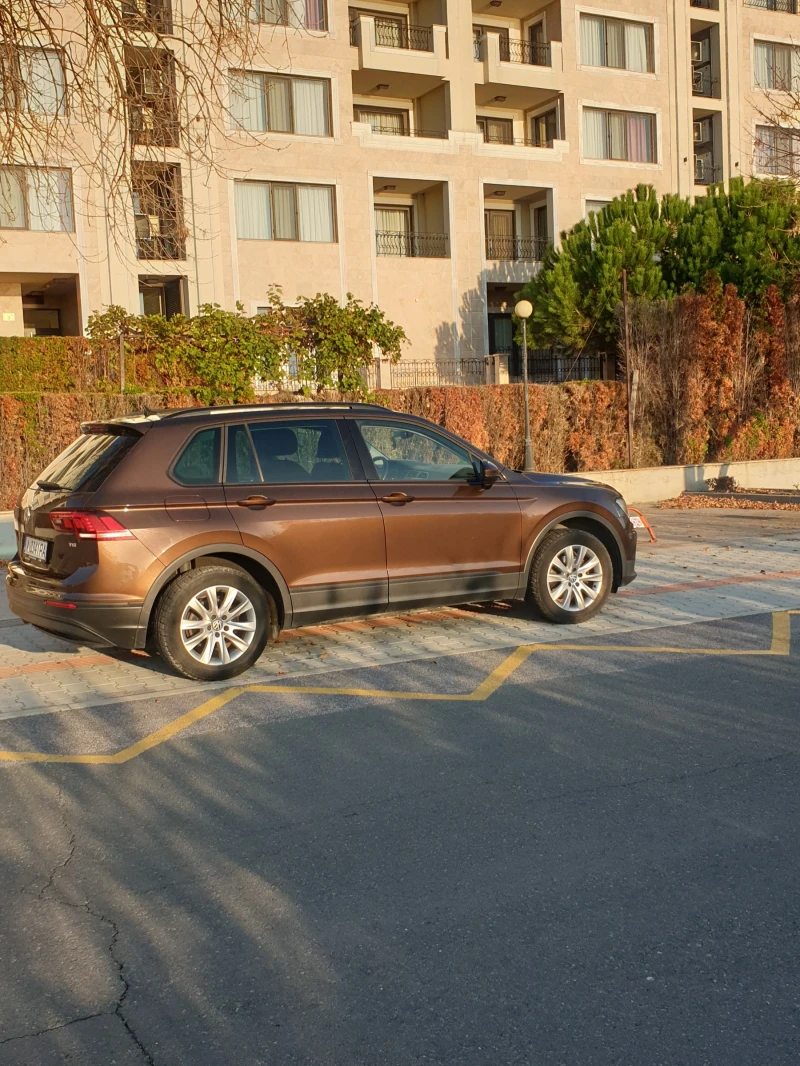 VW Tiguan TSI, снимка 5 - Автомобили и джипове - 52976159