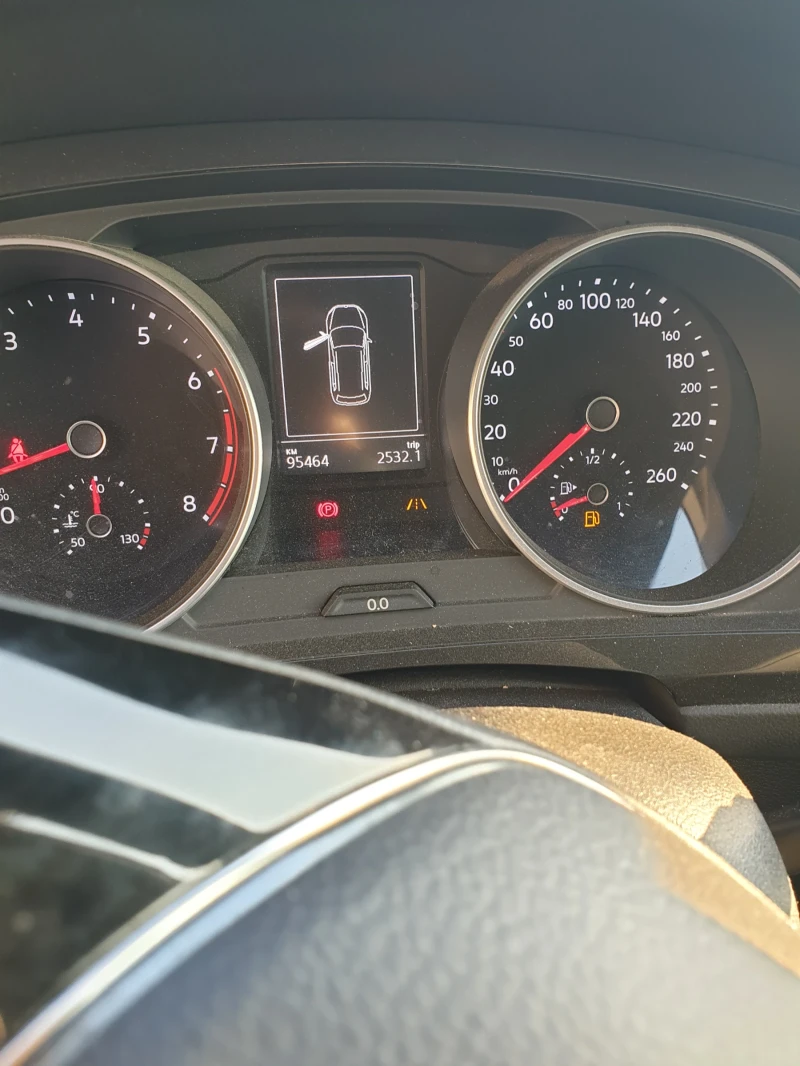 VW Tiguan TSI, снимка 9 - Автомобили и джипове - 52976159