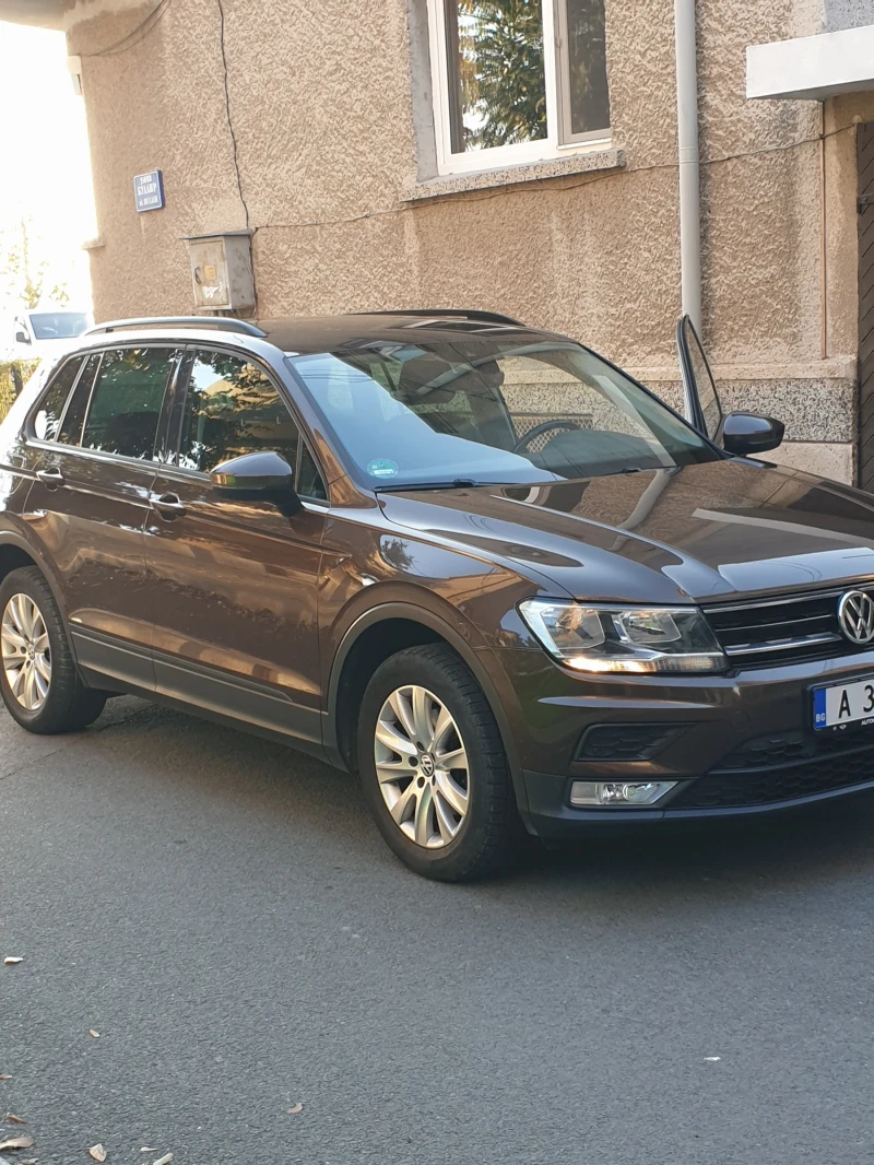 VW Tiguan TSI, снимка 6 - Автомобили и джипове - 52976159