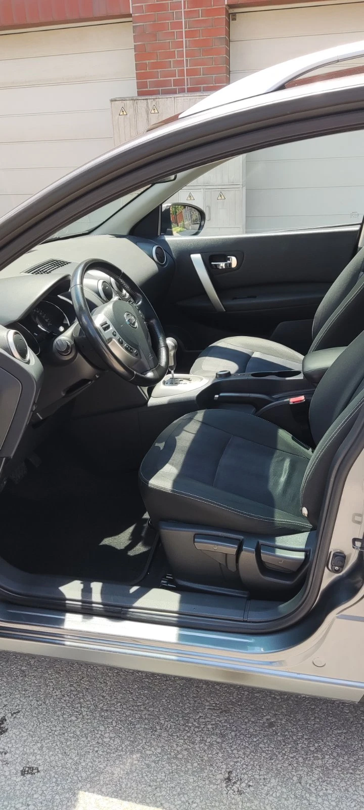 Nissan Qashqai + 2, снимка 9 - Автомобили и джипове - 55138547