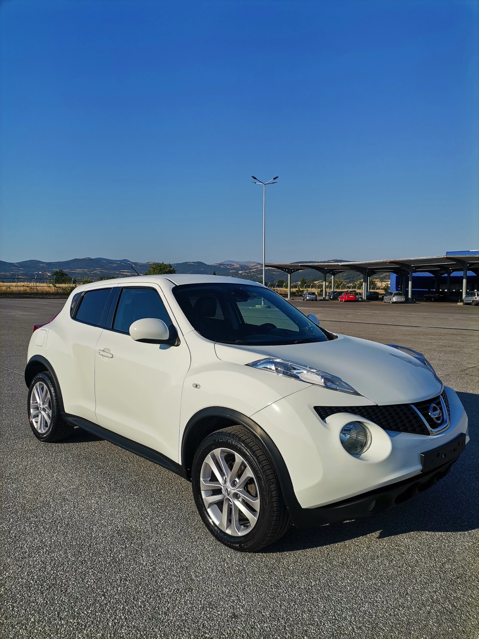 Nissan Juke 1.6i Avtomat - изображение 3