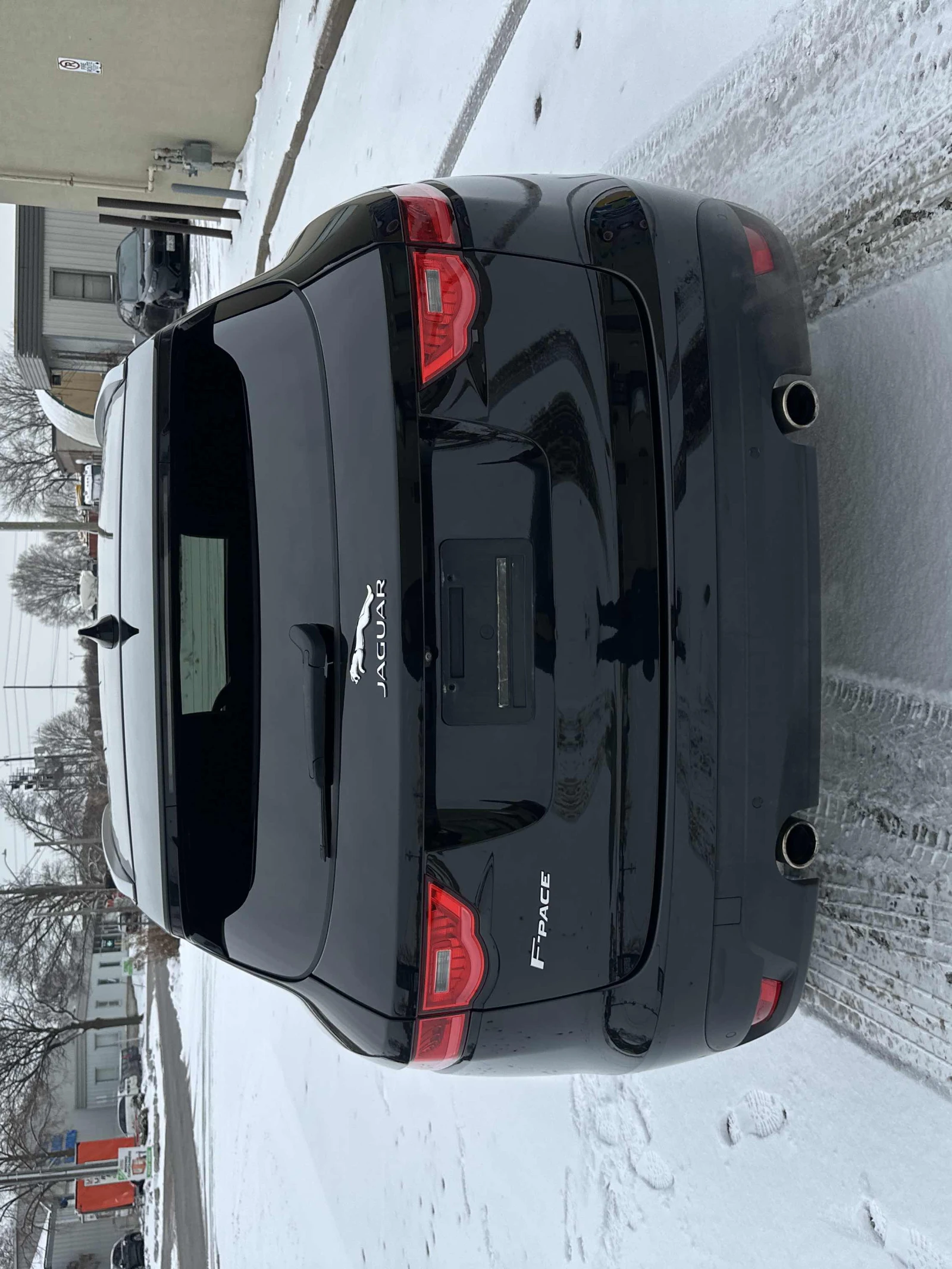 Jaguar F-PACE 3.0L 6cyl AWD - изображение 4