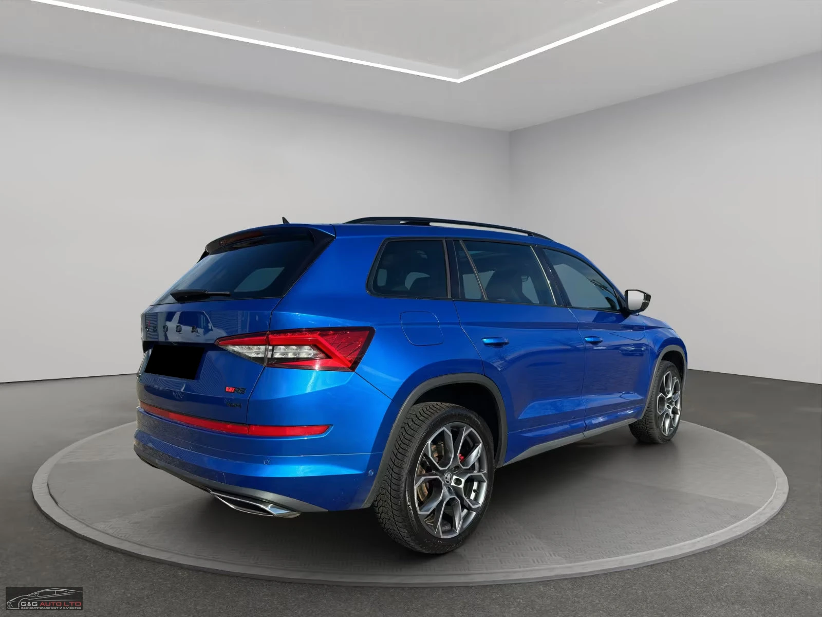 Skoda Kodiaq RS/239HP/4X4/PANO/360/LED/AMBIENT/155z, снимка 7 - Автомобили и джипове - 53825518