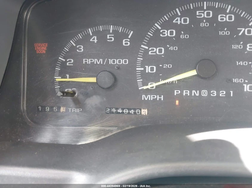 Gmc Sierra 5.7L V-8 255HP 4X4 Drive, снимка 14 - Автомобили и джипове - 53978255