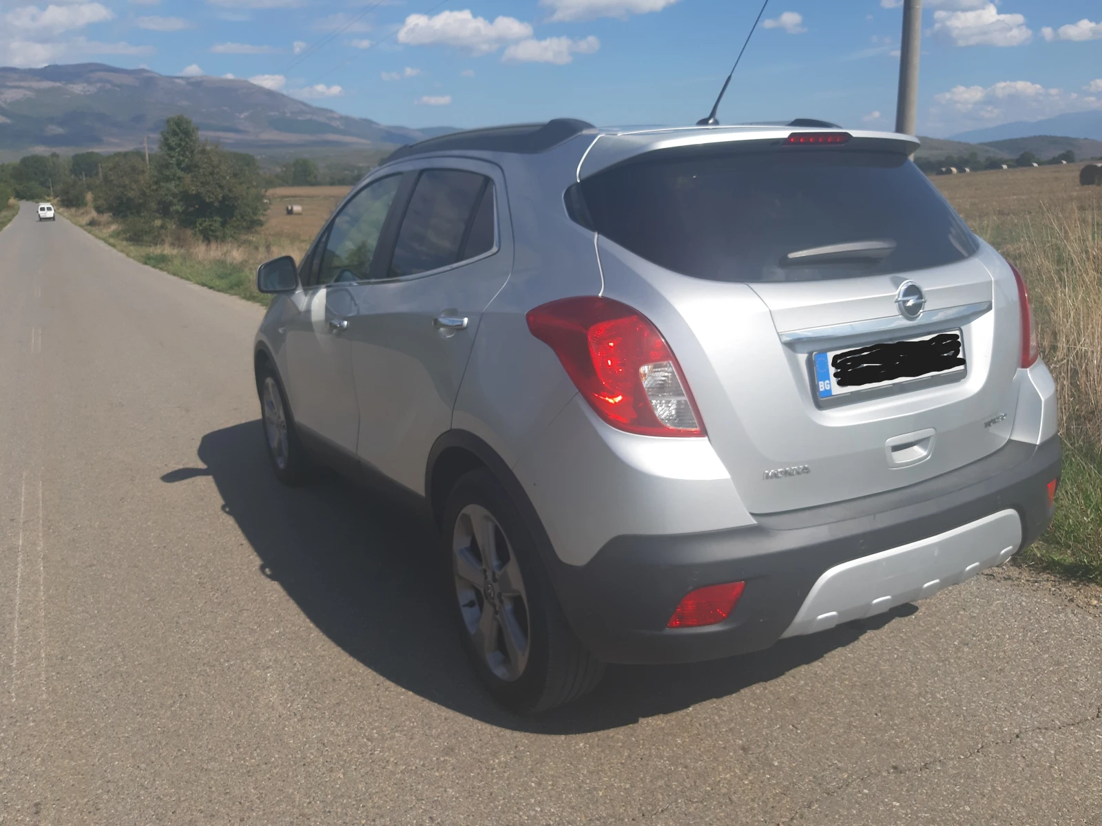 Opel Mokka, снимка 7 - Автомобили и джипове - 54028234
