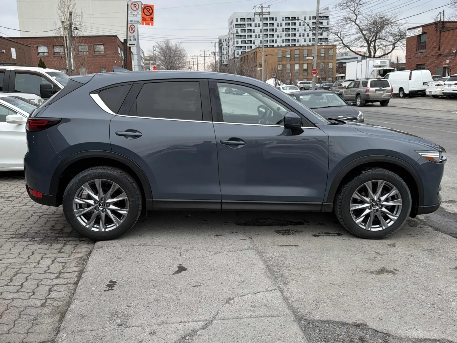 Mazda CX-5 GT w/Turbo AWD * * CARFAX * * АВТО КРЕДИТ * * , снимка 3 - Автомобили и джипове - 54072501