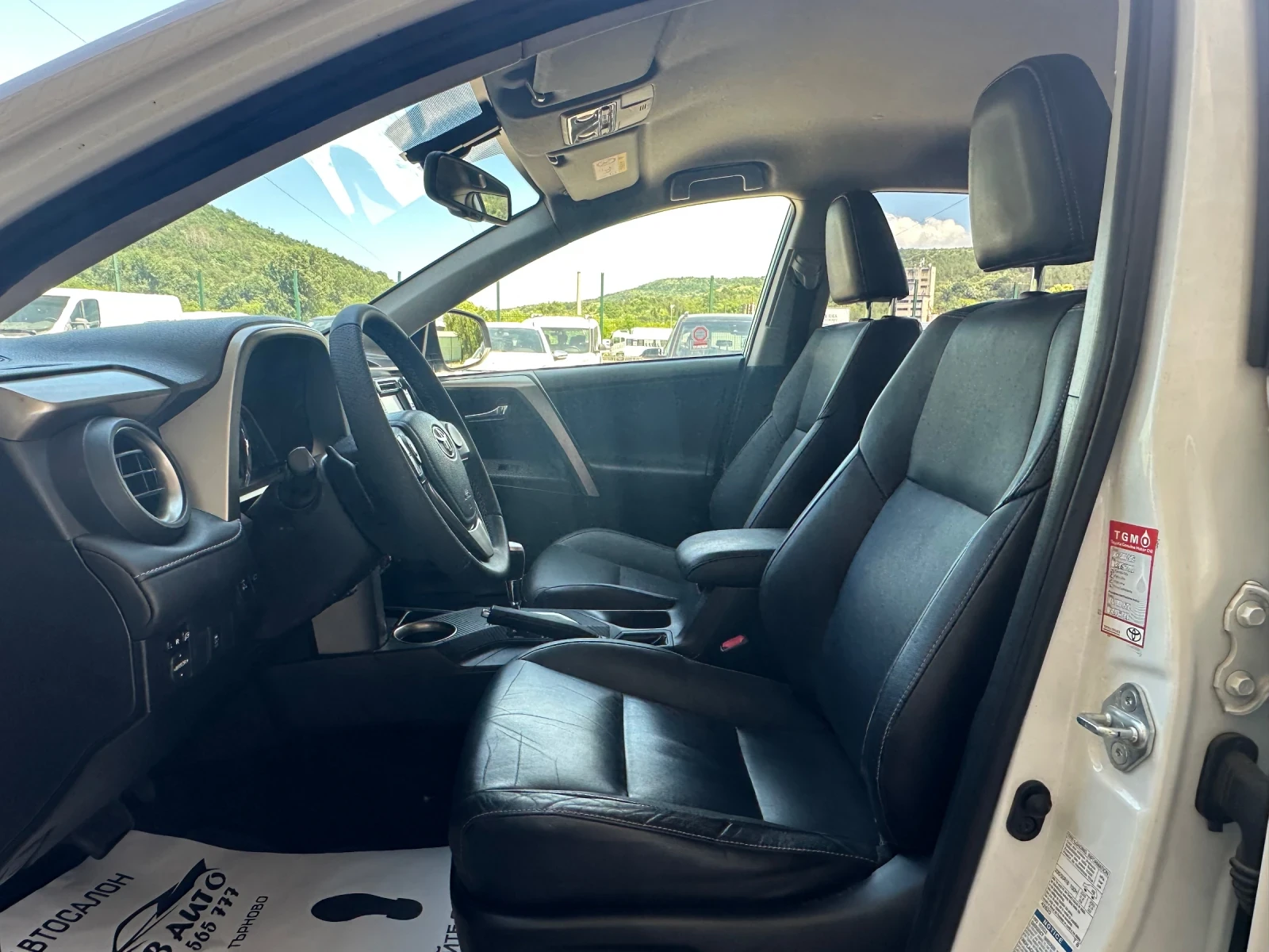 Toyota Rav4 2.2D-4x4-AVTOMATIC-LED-NAVI-CAMERA, снимка 11 - Автомобили и джипове - 54929051
