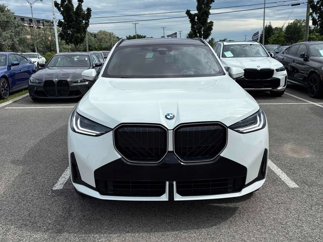 BMW X3 30 XDRIVE * FULL M PACK* ПАНОРАМА* ПРЕДСТАВИТЕЛСТВ, снимка 2 - Автомобили и джипове - 55004271
