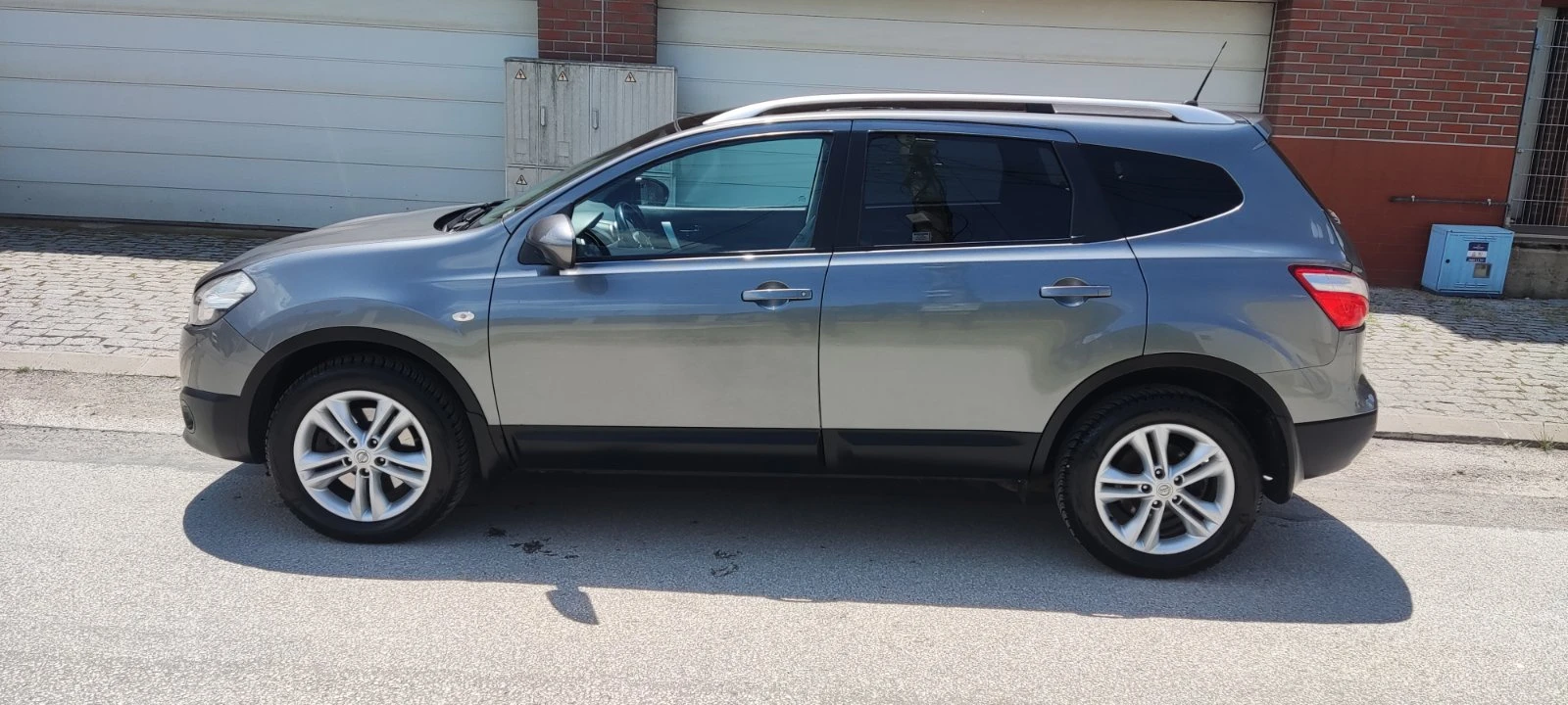 Nissan Qashqai + 2, снимка 3 - Автомобили и джипове - 55138547