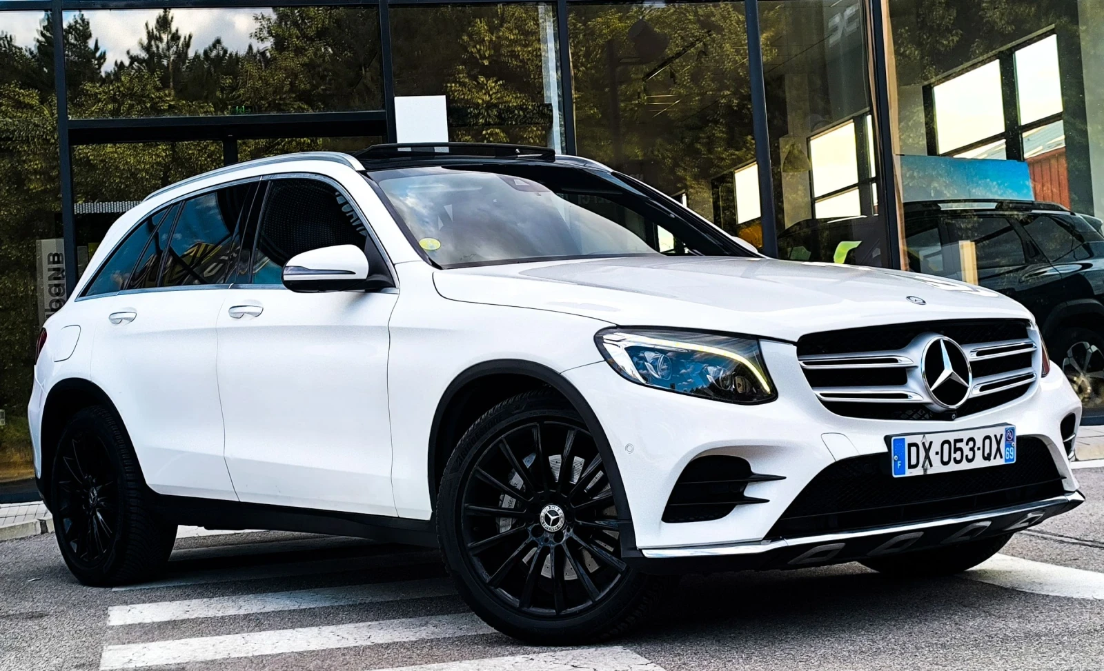 Mercedes-Benz GLC 220 D AMG PAKET ПАНОРАМА 4MATIC, снимка 3 - Автомобили и джипове - 55237379