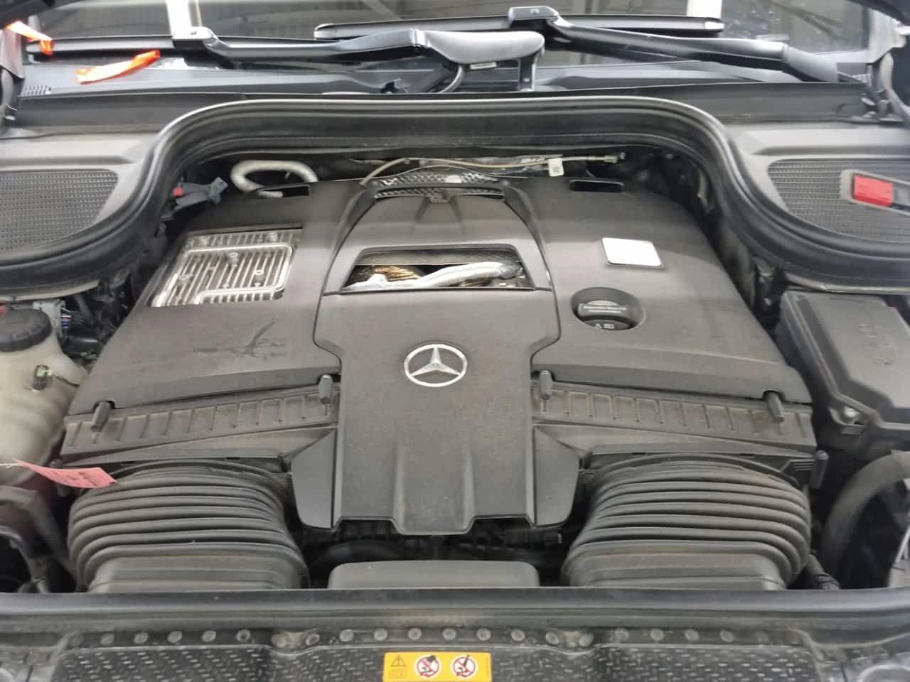 Mercedes-Benz GLS 600 * MAYBACH * CARFAX * ОПЦИЯ ЗА ФИНАНСИРАНЕ * , снимка 16 - Автомобили и джипове - 55347820