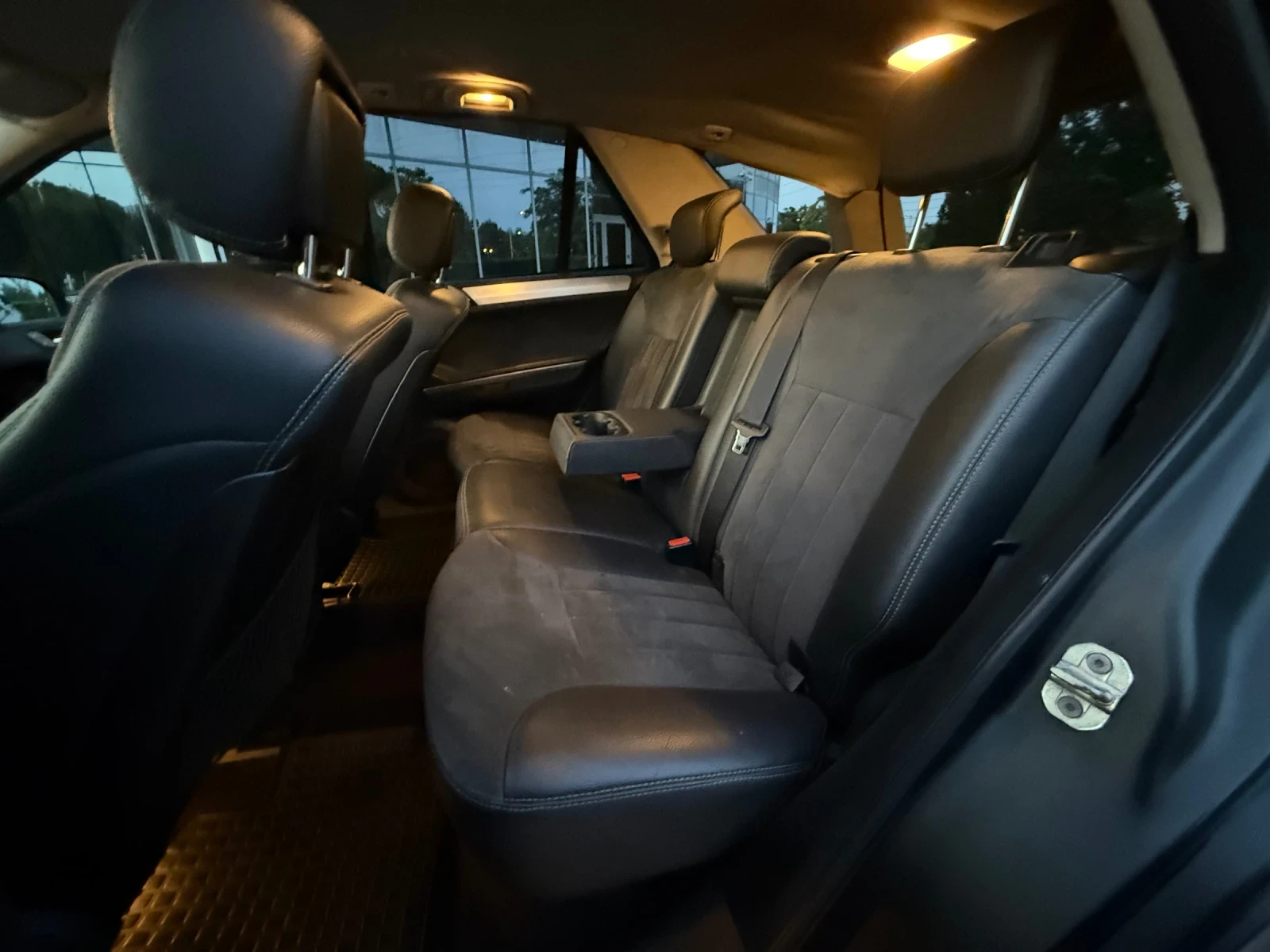 Mercedes-Benz ML 320 Cdi, снимка 11 - Автомобили и джипове - 55591530